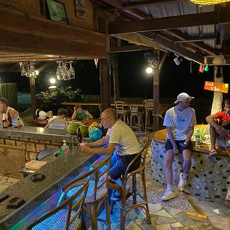 B&R Hostel Nagtabon Bacungan Εξωτερικό φωτογραφία